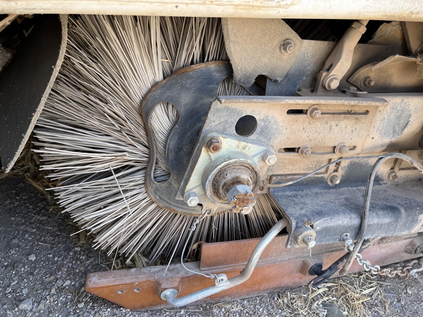 ./imagenes/INVOICE/2019/13871/BARREDORA JOHNSTON 4000 A GAS NATURAL (30).JPG